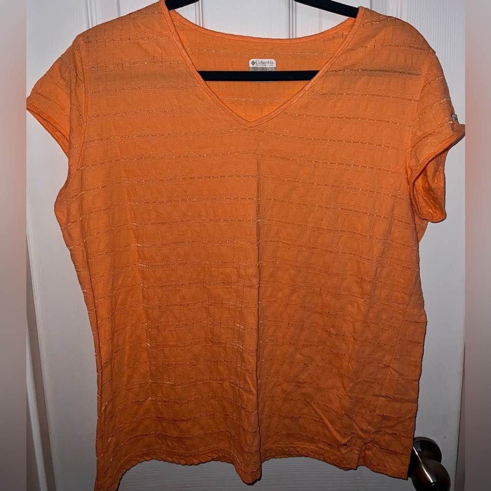 Columbia Sportswear Company Woman’s Shirt
